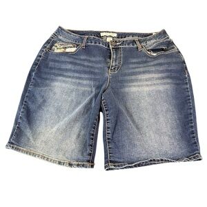 Est 1946 Denim Shorts Womens Size 16W Embroidery Stretch Classic (429